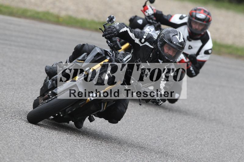 /Archiv-2025/10 23.04.2025 Cornu Master School ADR/rot-rouge/12